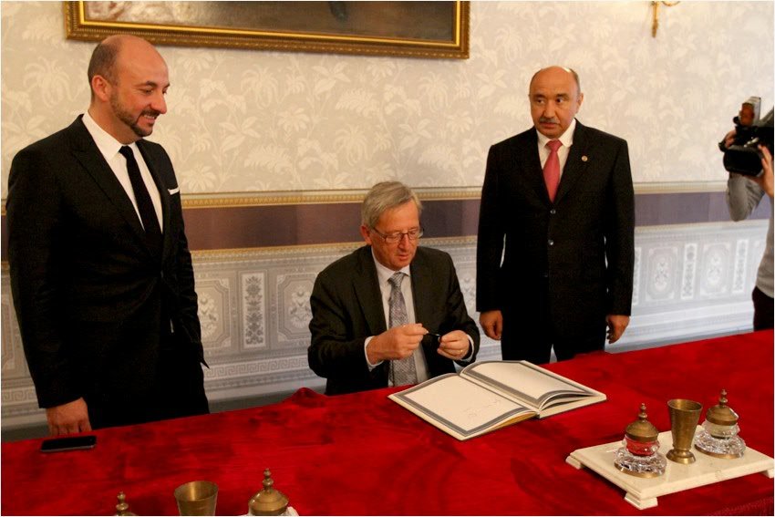 Премьер - министр Люксембурга Жан-Клод Юнкер посетил Казанский федеральный университет Премьер - министр Люксембурга Жан-Клод Юнкер посетил Казанский федеральный университет