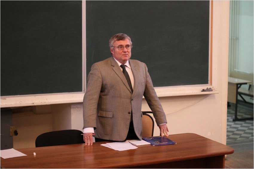 Миграционная служба просветила иностранных студентов КФУ Миграционная служба просветила иностранных студентов КФУ