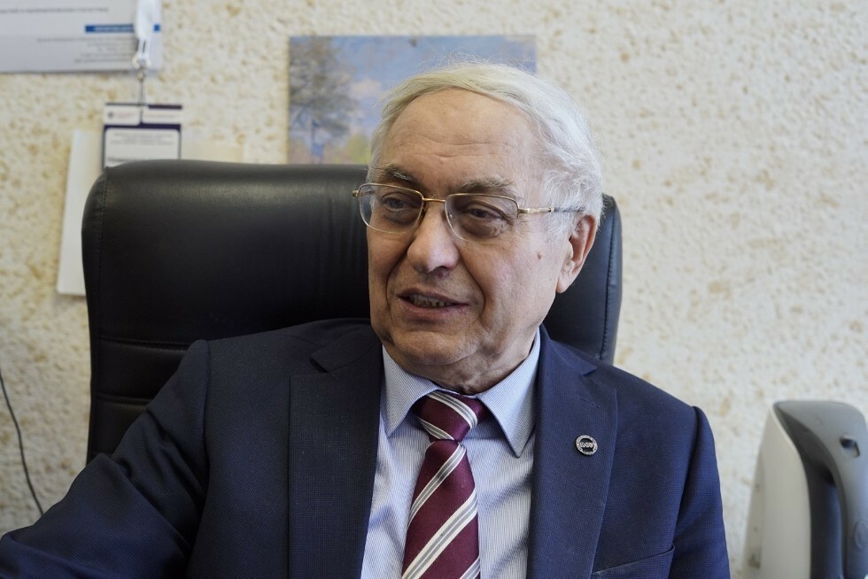 7 февраля руководителю НОМЦ ПФО М.М. Арсланову исполняется 80 лет ,Марат Мирзаевич Арсланов, поздравление с юбилеем, кафедра алгебры и математической логики, НОМЦ ПФО 7 февраля руководителю НОМЦ ПФО М.М. Арсланову исполняется 80 лет ,Марат Мирзаевич Арсланов, поздравление с юбилеем, кафедра алгебры и математической логики, НОМЦ ПФО