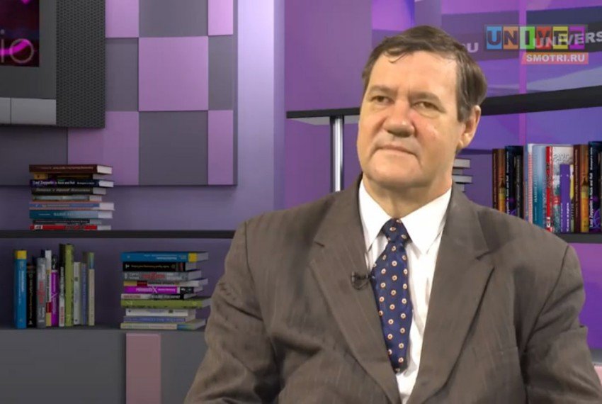 Профессор Владимир Галкин: 'Мы готовим элитарных химиков-исследователей' Профессор Владимир Галкин: 'Мы готовим элитарных химиков-исследователей'