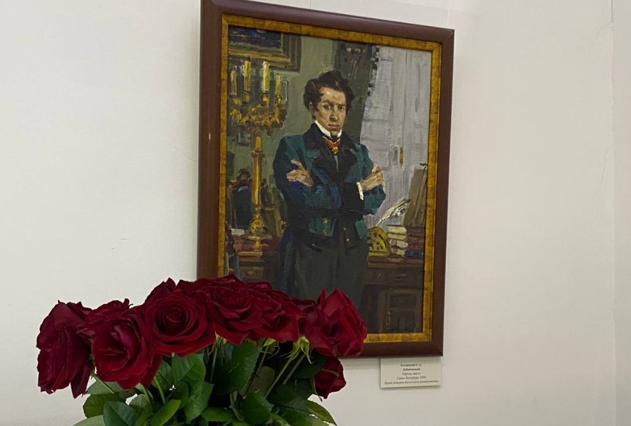 В КФУ прошло открытие выставки 'Лобачевский. Свет в военной мгле' ,Лобачевский. Свет в военной мгле, выставка, музей В КФУ прошло открытие выставки 'Лобачевский. Свет в военной мгле' ,Лобачевский. Свет в военной мгле, выставка, музей