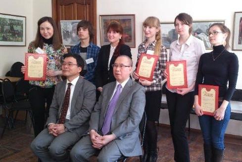 Студенты Института Востоковедения и Международных Отношений К(П)ФУ стали победителями регионального конкурса выступлений на японском языке в ПРиволжском федеральном округе, прошедшем 13 апреля в Нижегородском лингвистическом университете имени Н.А.Добролюбова. ,ИВМО, КФУ, конкурс японского языка. Студенты Института Востоковедения и Международных Отношений К(П)ФУ стали победителями регионального конкурса выступлений на японском языке в ПРиволжском федеральном округе, прошедшем 13 апреля в Нижегородском лингвистическом университете имени Н.А.Добролюбова. ,ИВМО, КФУ, конкурс японского языка.