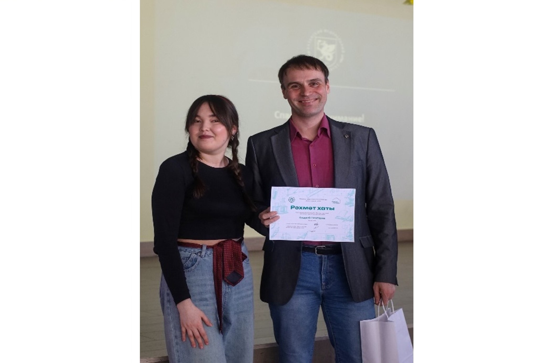 Встреча со школьниками на весенней сессии Школы 'Фәнсар' ,Химический институт им. А. М. Бутлерова, профориентационная работа Встреча со школьниками на весенней сессии Школы 'Фәнсар' ,Химический институт им. А. М. Бутлерова, профориентационная работа