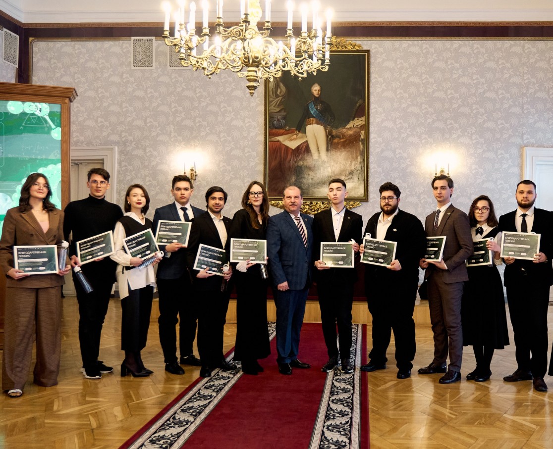 В КФУ стартовал фестиваль науки 'Территория знаний' ,награждение, Малое студенческое конструкторское бюро, Механика и математическое моделирование В КФУ стартовал фестиваль науки 'Территория знаний' ,награждение, Малое студенческое конструкторское бюро, Механика и математическое моделирование