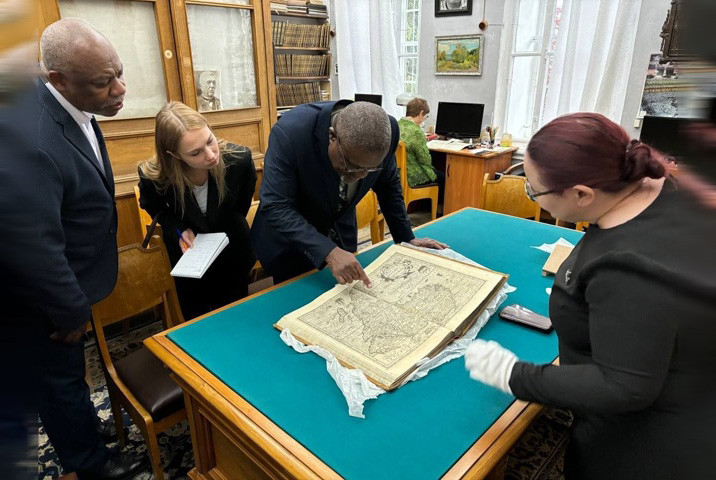 Казанский федеральный университет посетила делегация Посольства Республики Ангола ,Ангола Казанский федеральный университет посетила делегация Посольства Республики Ангола ,Ангола