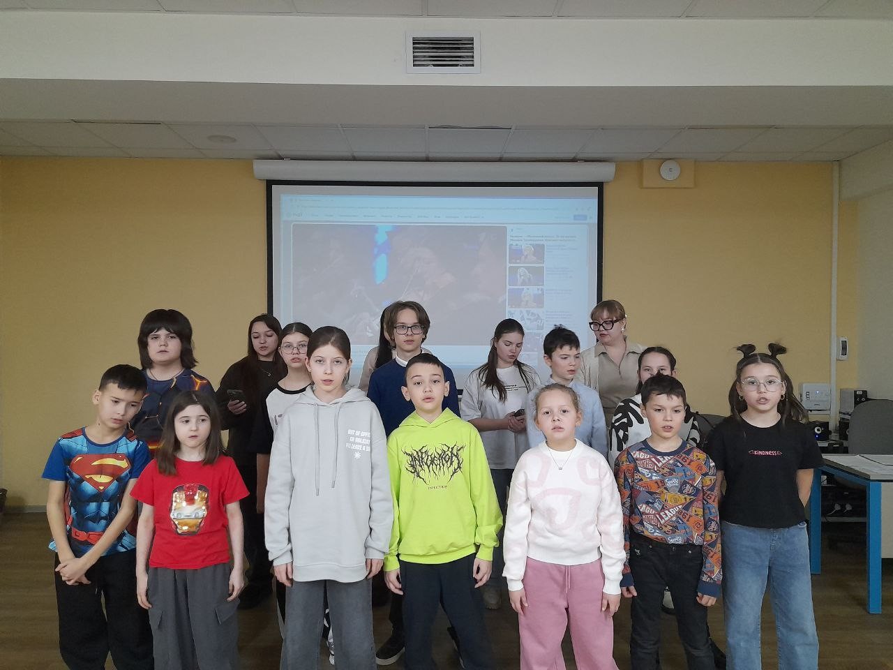 Репетиция детского спектакля по повести 'Маленький принц' в детском театре КФУ 'Радуга' ,спектакль, детский театр, дети, актеры, нравственный идеал, роль, герой, персонаж, автор, нравственные ценности, сценическая речь, композиция, сюжет, авторский замысел, кафедра начального образования, руководитель Репетиция детского спектакля по повести 'Маленький принц' в детском театре КФУ 'Радуга' ,спектакль, детский театр, дети, актеры, нравственный идеал, роль, герой, персонаж, автор, нравственные ценности, сценическая речь, композиция, сюжет, авторский замысел, кафедра начального образования, руководитель