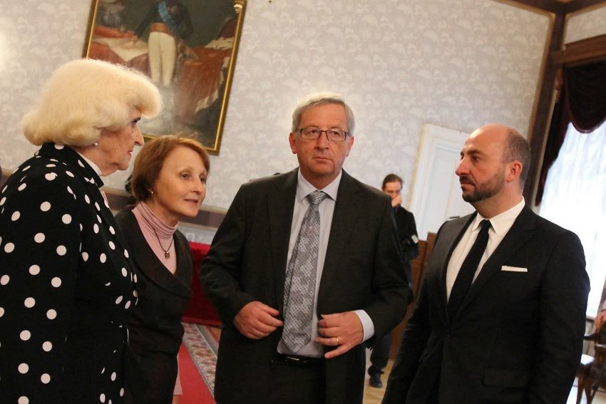 Премьер - министр Люксембурга Жан-Клод Юнкер посетил Казанский федеральный университет Премьер - министр Люксембурга Жан-Клод Юнкер посетил Казанский федеральный университет