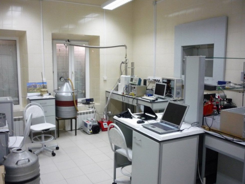 Resonance and interference gamma spectroscopy of advanced materials ,Mossbauer, nuclear gamma resonance, CEMS Resonance and interference gamma spectroscopy of advanced materials ,Mossbauer, nuclear gamma resonance, CEMS