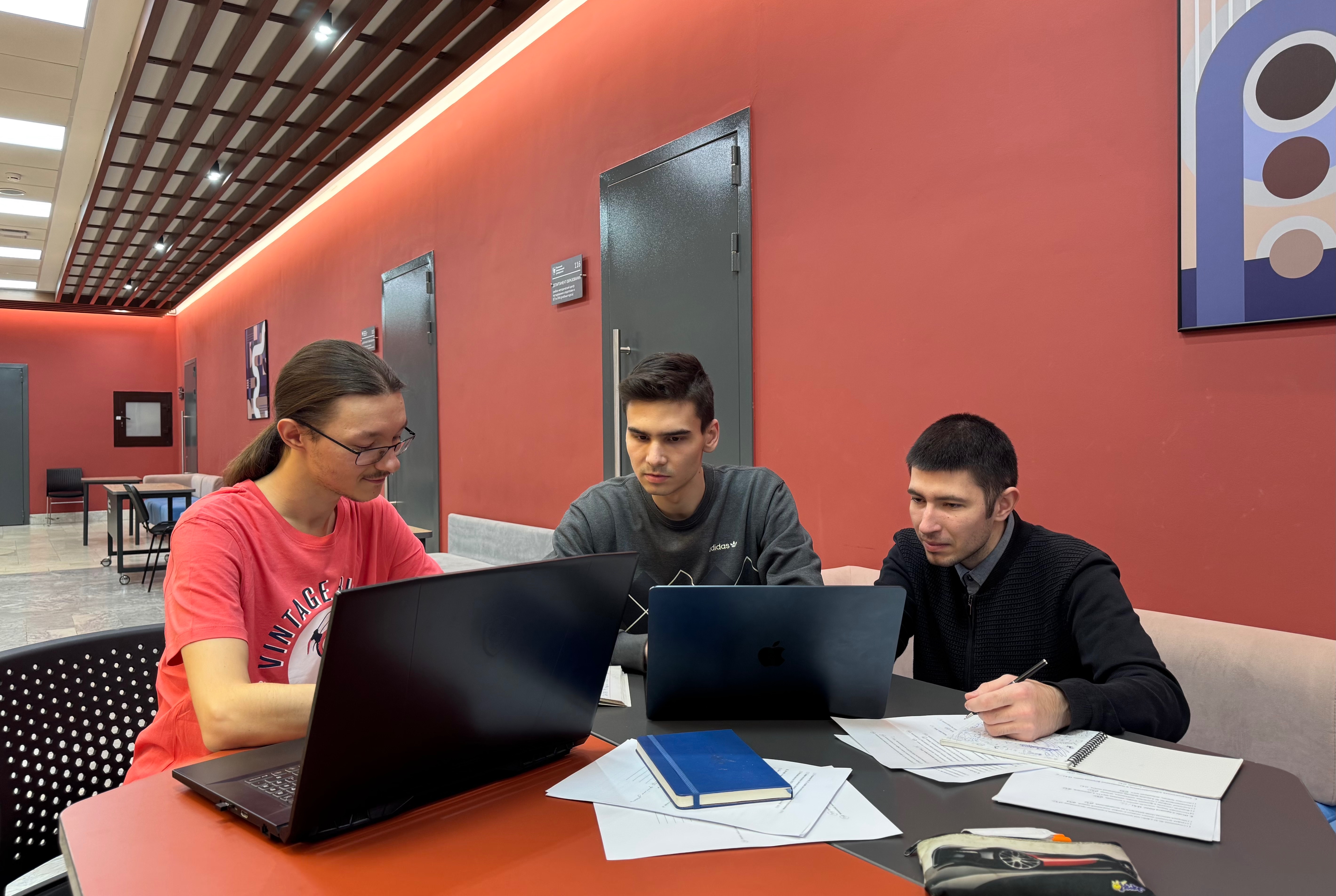 Команда ИВМиИТ КФУ SMARTini вышла в финал хакатона hh.ru ,ИВМиИТ, ИВМиИТ-ВМК, Хакатон Команда ИВМиИТ КФУ SMARTini вышла в финал хакатона hh.ru ,ИВМиИТ, ИВМиИТ-ВМК, Хакатон