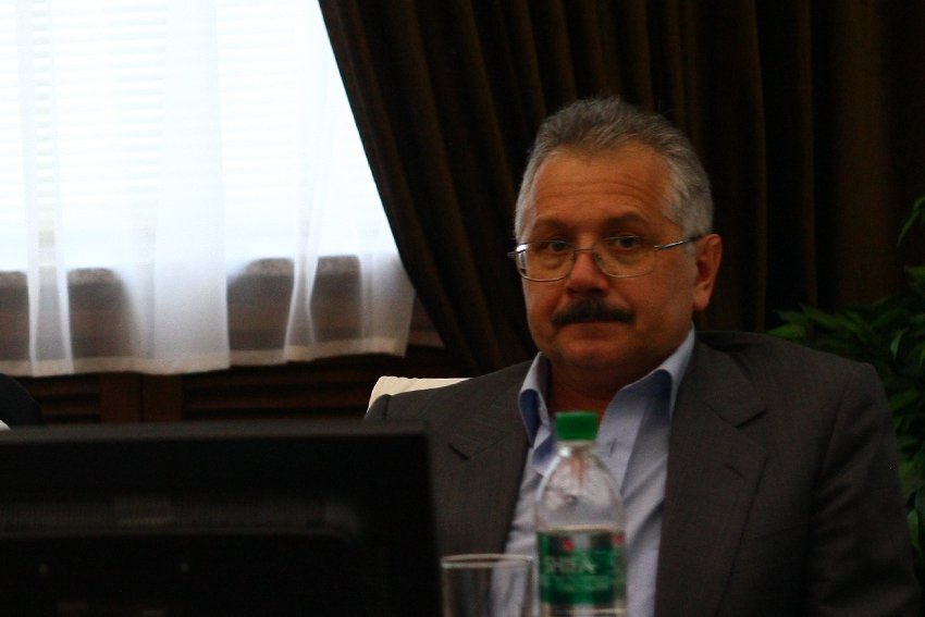 Директором Института фундаментальной медицины и биологии назначен Андрей Киясов Директором Института фундаментальной медицины и биологии назначен Андрей Киясов