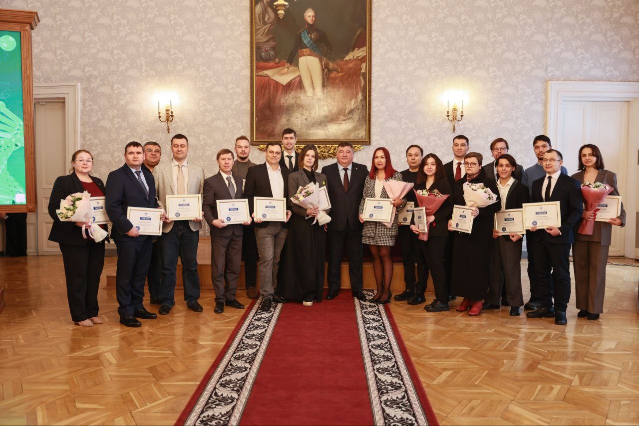 Сотрудники ЛИРС получили благодарственные письма от Казанского федерального университета ,ИТИС, ЛИРС, робототехника Сотрудники ЛИРС получили благодарственные письма от Казанского федерального университета ,ИТИС, ЛИРС, робототехника