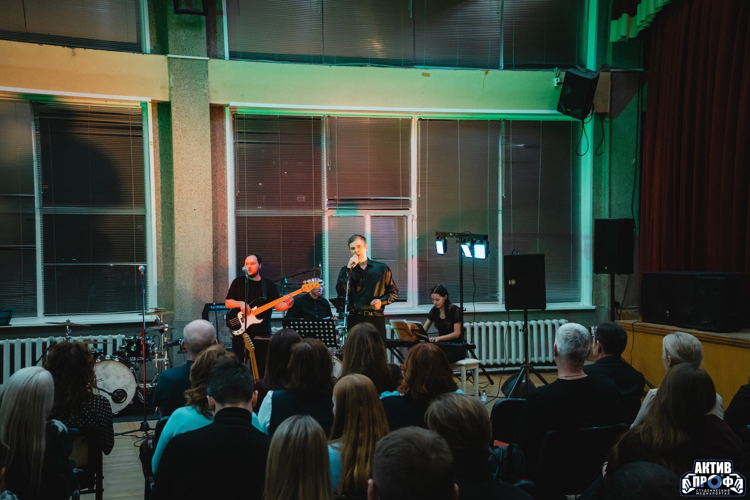 На пороге весны ,«Комната 316», «Веретено», УБК «Центр студенческой жизни» На пороге весны ,«Комната 316», «Веретено», УБК «Центр студенческой жизни»