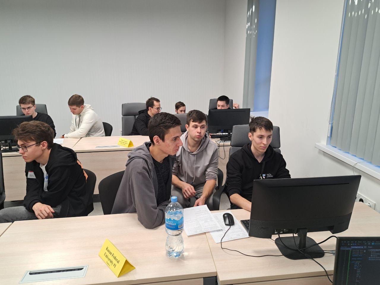 Студенты ИТИС ? полуфиналисты чемпионата мира по программированию среди студентов ICPC. ,ИТИС, ICPC, итоги Студенты ИТИС ? полуфиналисты чемпионата мира по программированию среди студентов ICPC. ,ИТИС, ICPC, итоги