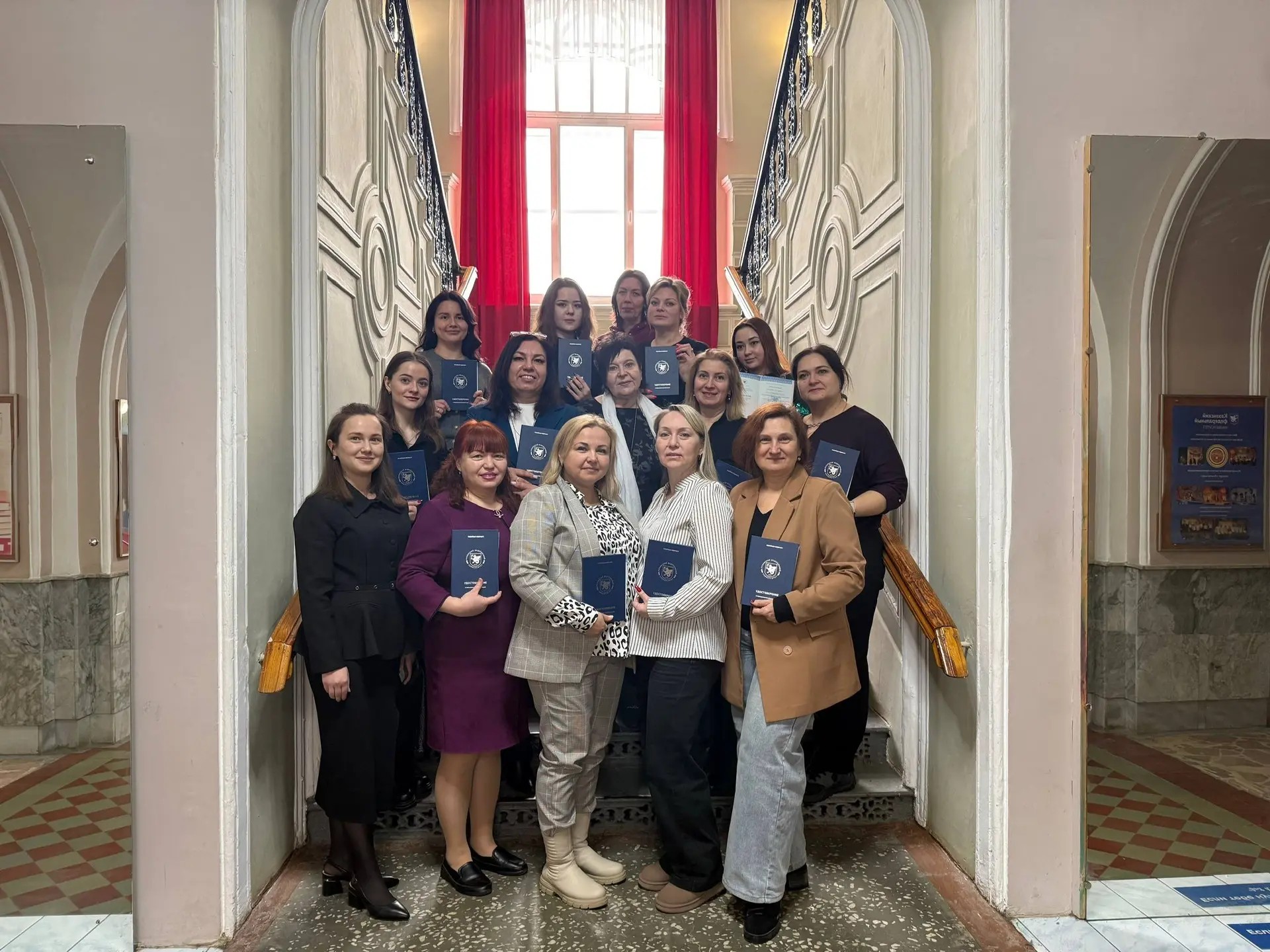 Время подводить итоги и строить перспективы на будущее!!! ,слушатели, аттестация, вручение удостоверений Время подводить итоги и строить перспективы на будущее!!! ,слушатели, аттестация, вручение удостоверений