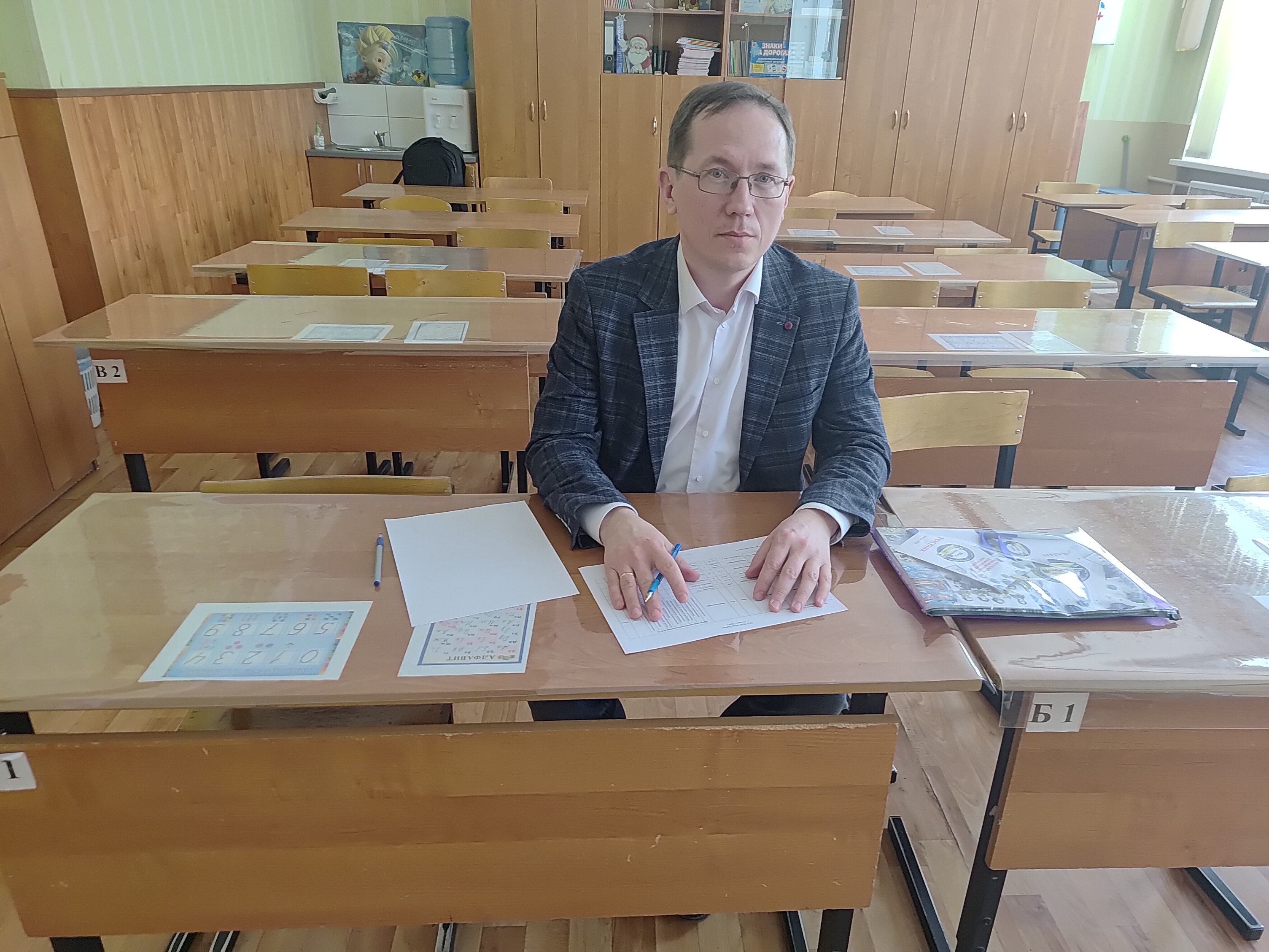 Преподаватели ИМОИиВ помогают школьникам открывать мир науки ,имоиив, мир науки Преподаватели ИМОИиВ помогают школьникам открывать мир науки ,имоиив, мир науки