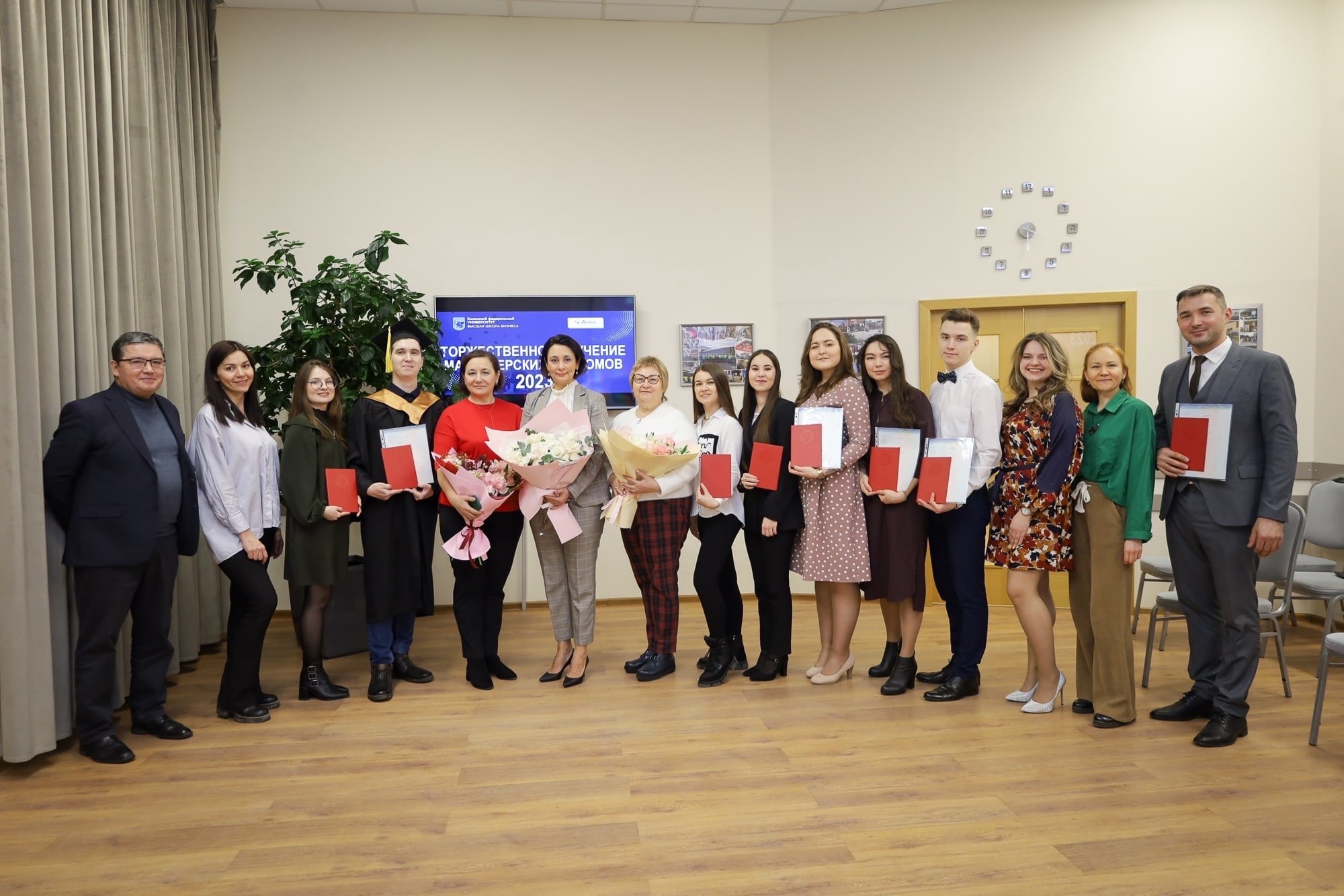 ТОРЖЕСТВЕННОЕ ВРУЧЕНИЕ МАГИСТЕРСКИХ ДИПЛОМОВ ,Вручение, магистры, Высшая школа бизнеса ТОРЖЕСТВЕННОЕ ВРУЧЕНИЕ МАГИСТЕРСКИХ ДИПЛОМОВ ,Вручение, магистры, Высшая школа бизнеса