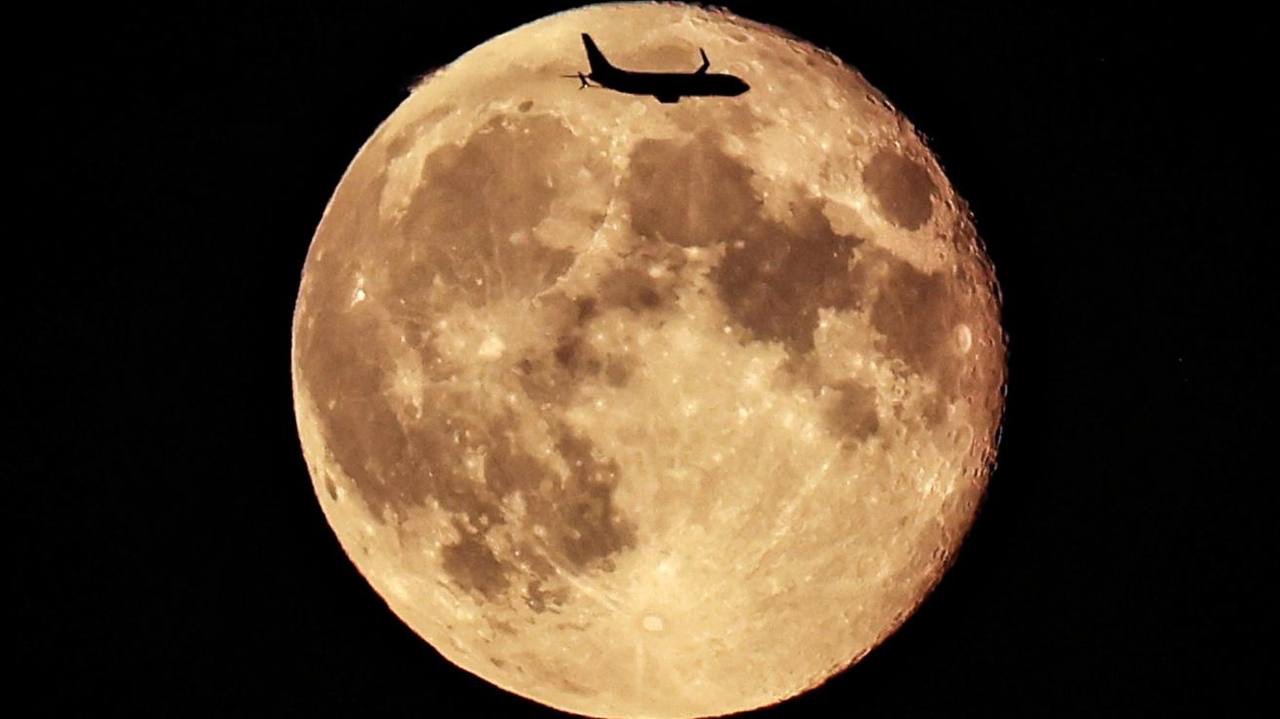 Сразу три астрономических явления можно наблюдать в предстоящие дни ,Институт физики, астрономия, Юрий Нефедьев Сразу три астрономических явления можно наблюдать в предстоящие дни ,Институт физики, астрономия, Юрий Нефедьев