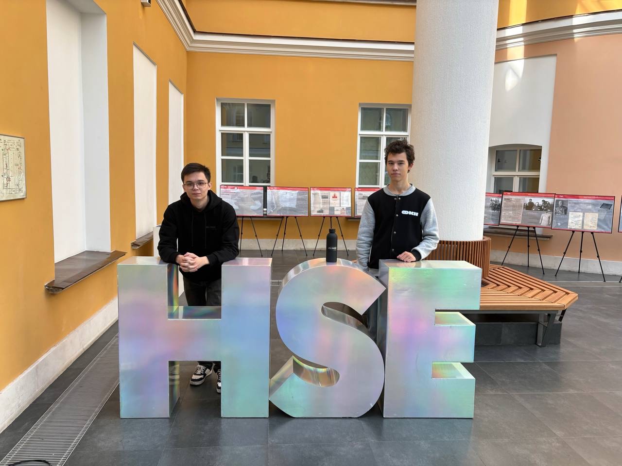 Выпускники лицея в числе студентов программы AI360 ,выпускники, IT-лицей, СУНЦ Выпускники лицея в числе студентов программы AI360 ,выпускники, IT-лицей, СУНЦ