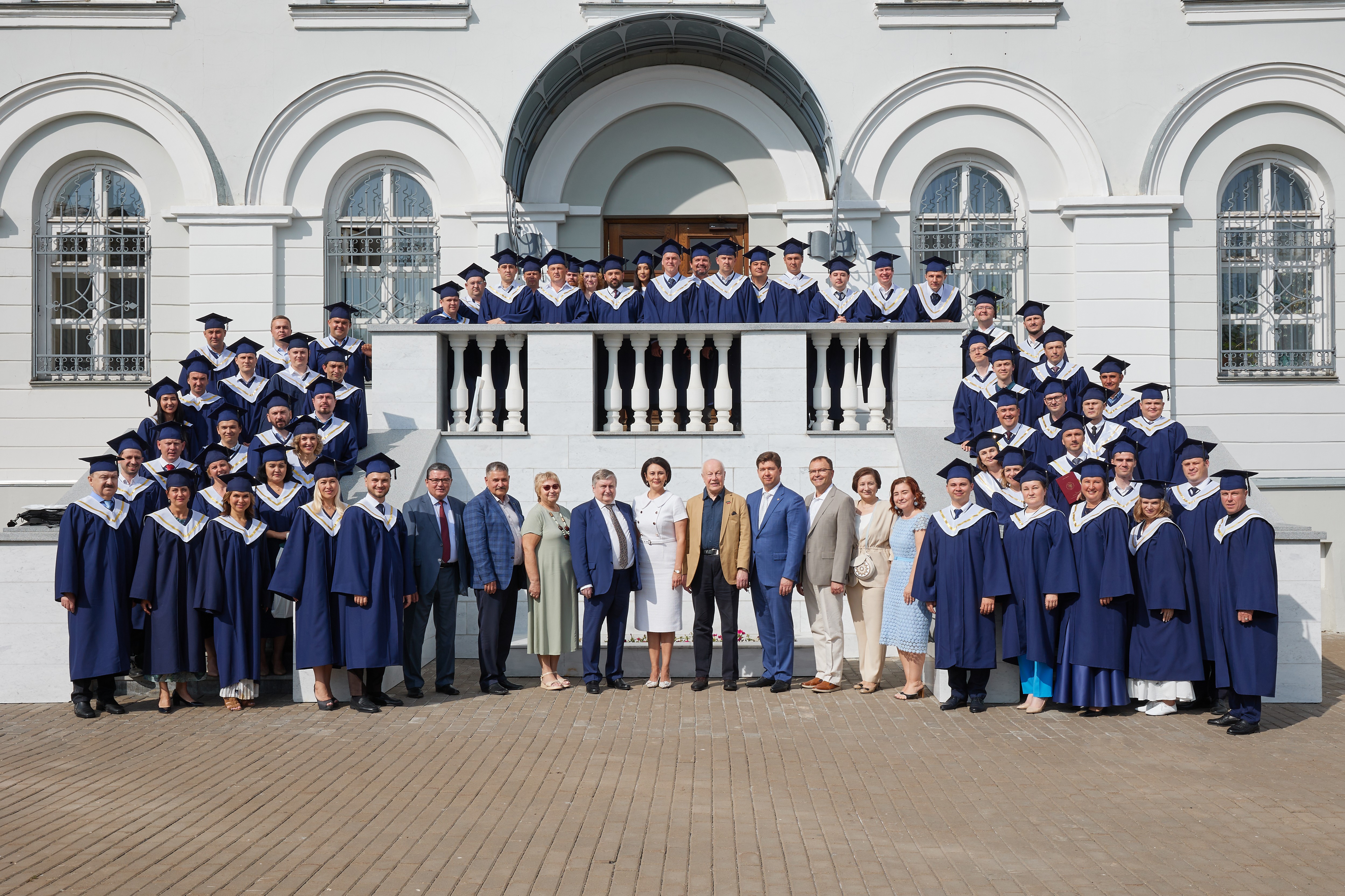 Торжественная церемония вручения дипломов МВА состоялась 7 июля в Высшей школе бизнеса КФУ ,Вручение, МИНИСТР, MBA Торжественная церемония вручения дипломов МВА состоялась 7 июля в Высшей школе бизнеса КФУ ,Вручение, МИНИСТР, MBA